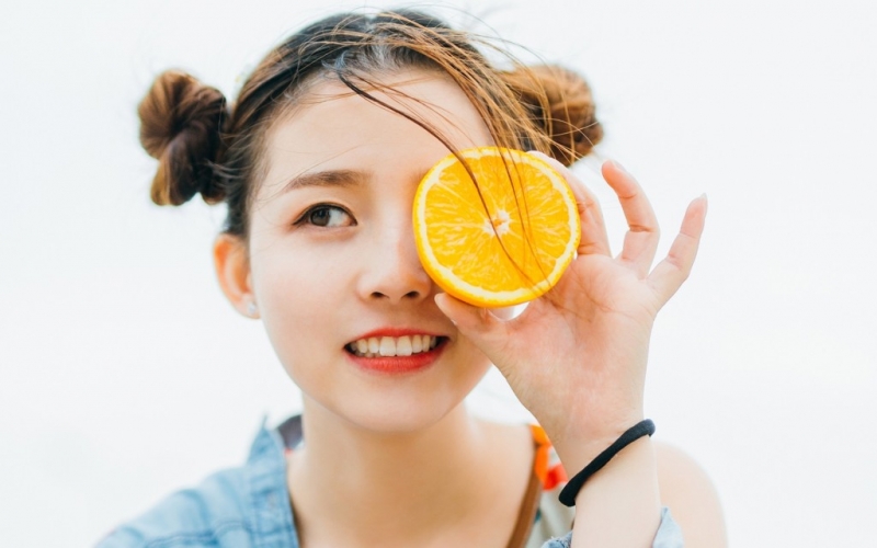 哪咤头小姐姐青春靓丽街拍写真