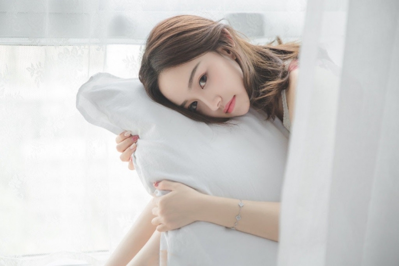 早安少女白嫩肌肤吹弹可破写真