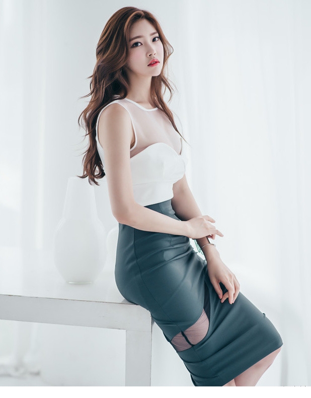 韩国大波美女极品翘臀诱惑写真