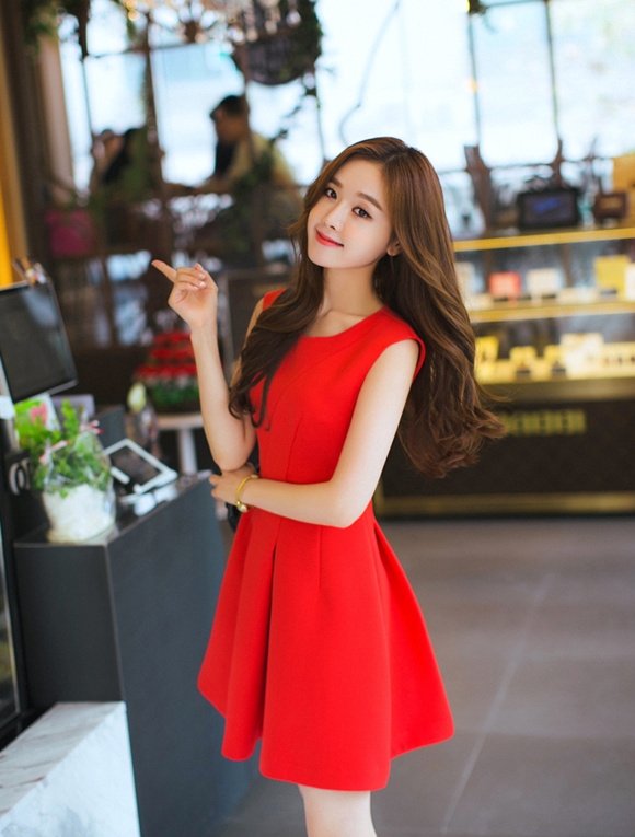 性感韩国女生完美身材街拍写真