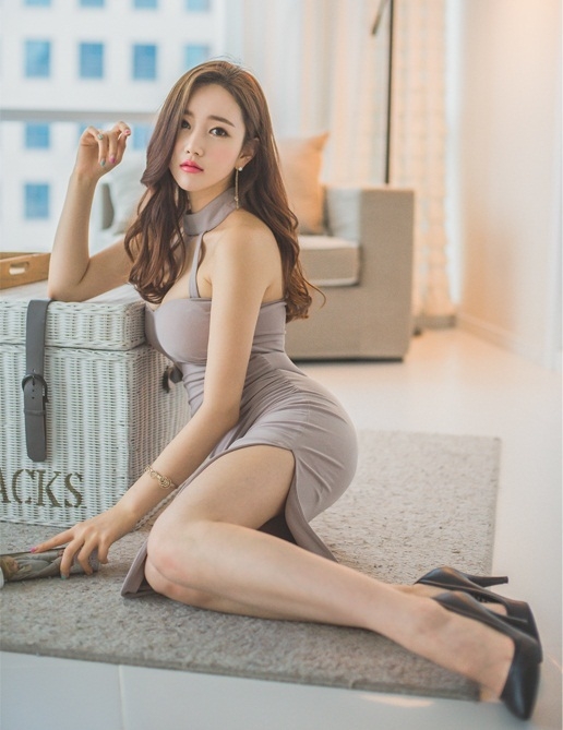 韩国美女酥胸翘臀极品销魂写真