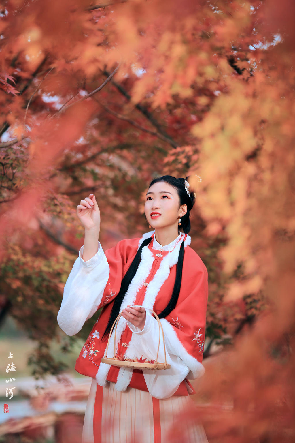 古典美人红妆素裹国色天香写真