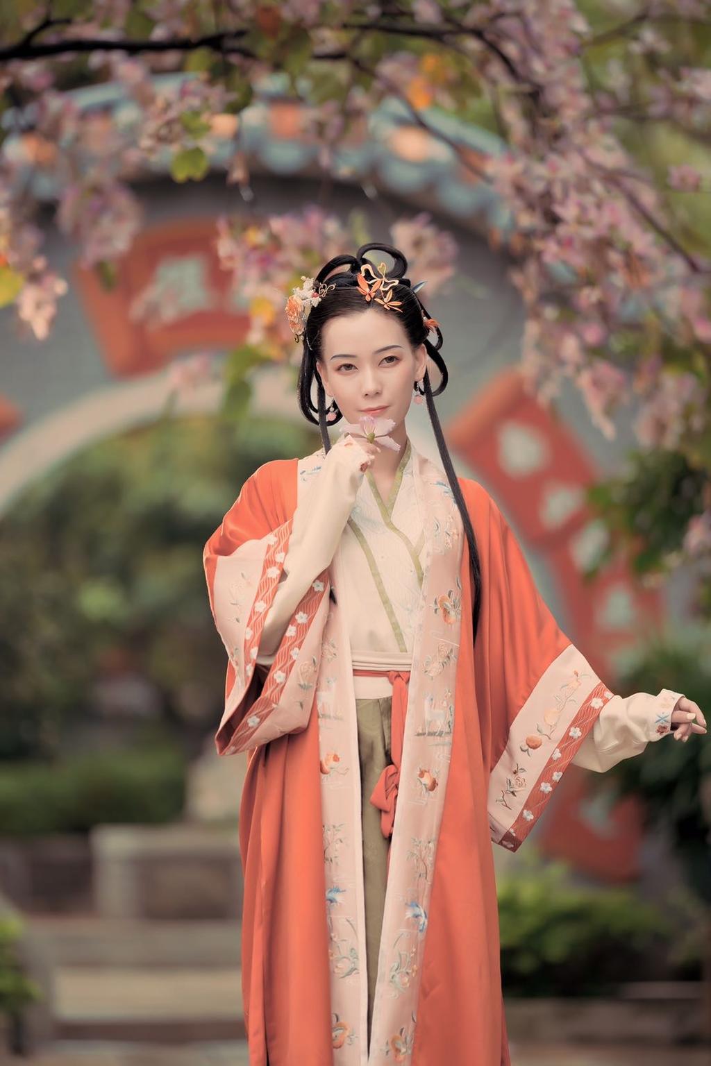 冰肌玉骨汉服美女唯美古风摄影