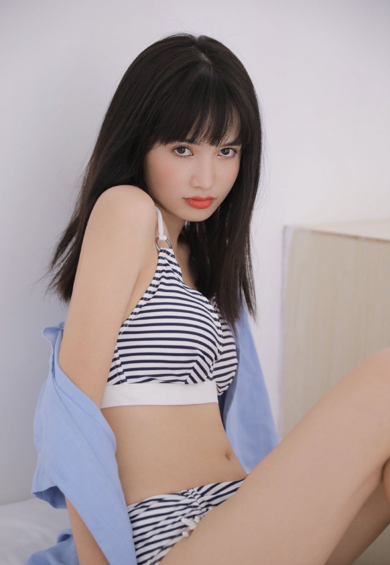 性感少女吊带内衣顶级人体艺术