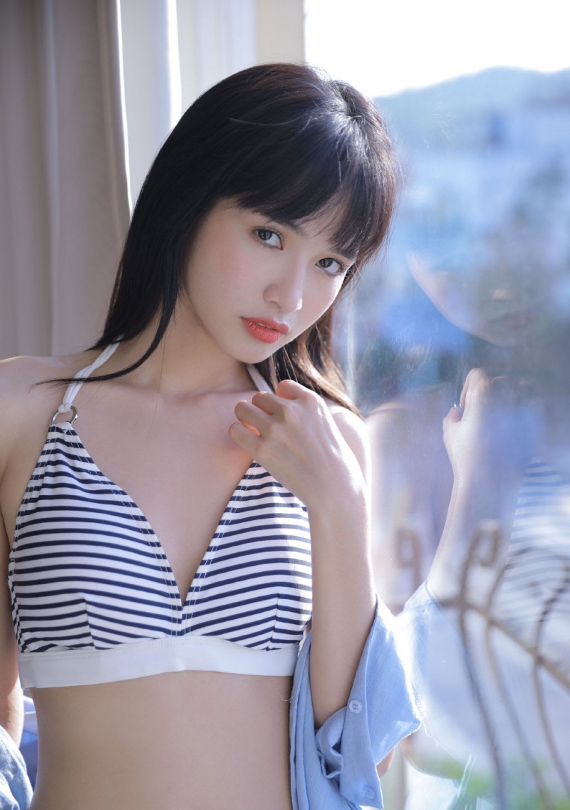 性感少女吊带内衣顶级人体艺术