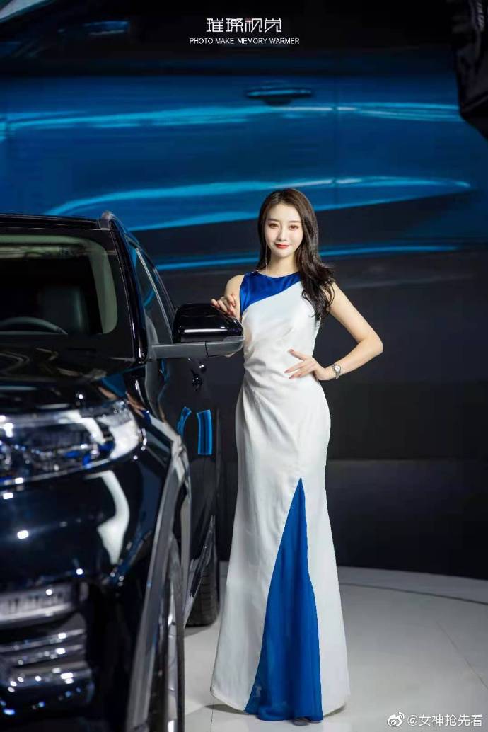 极品销魂美女车模漂亮脸蛋私拍