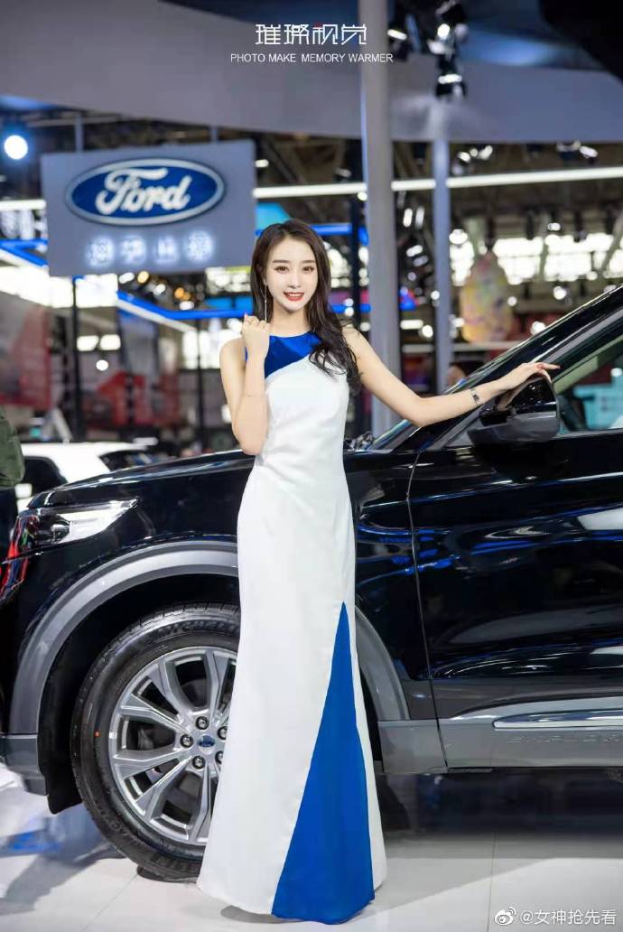 极品销魂美女车模漂亮脸蛋私拍