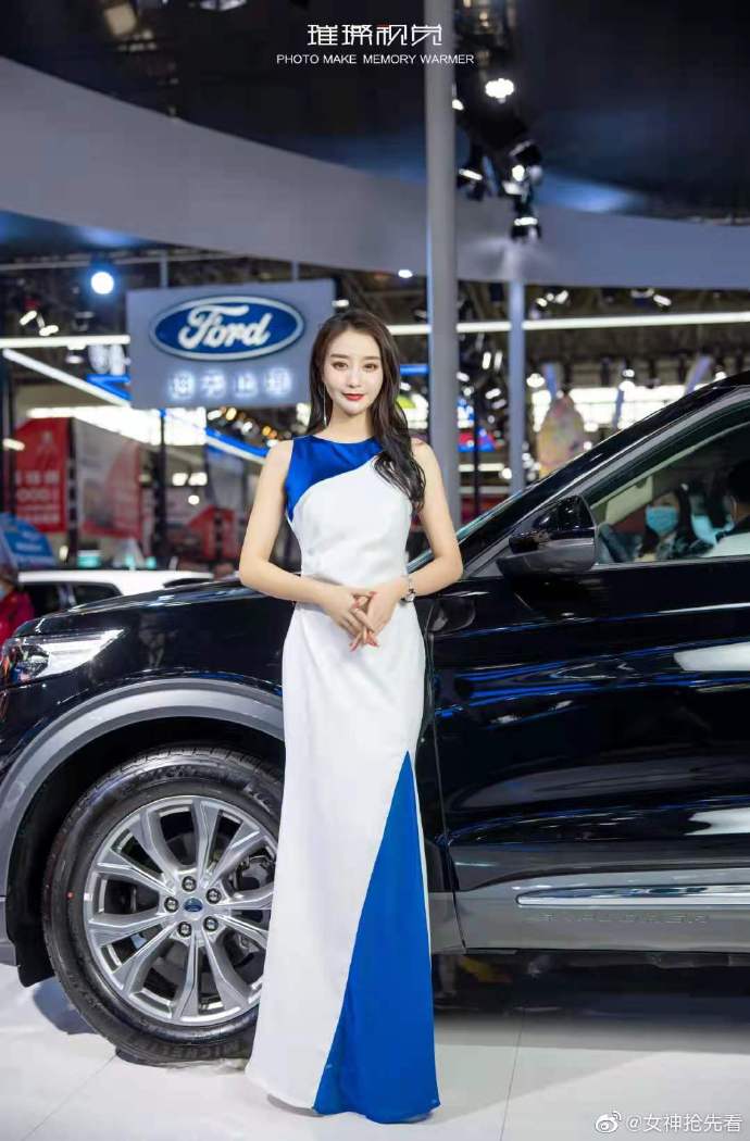 极品销魂美女车模漂亮脸蛋私拍