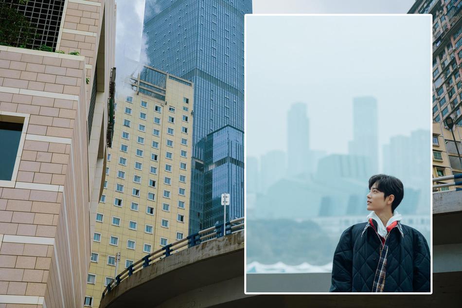 肖战与家乡合影充满烟火气写真