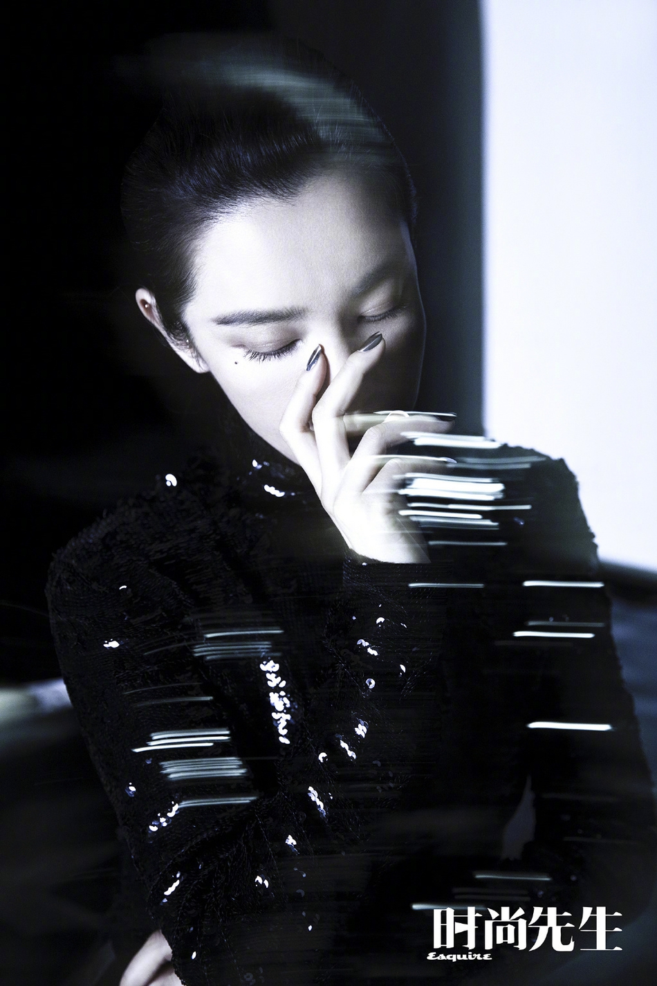 李冰冰科技环保风未来感十足写真