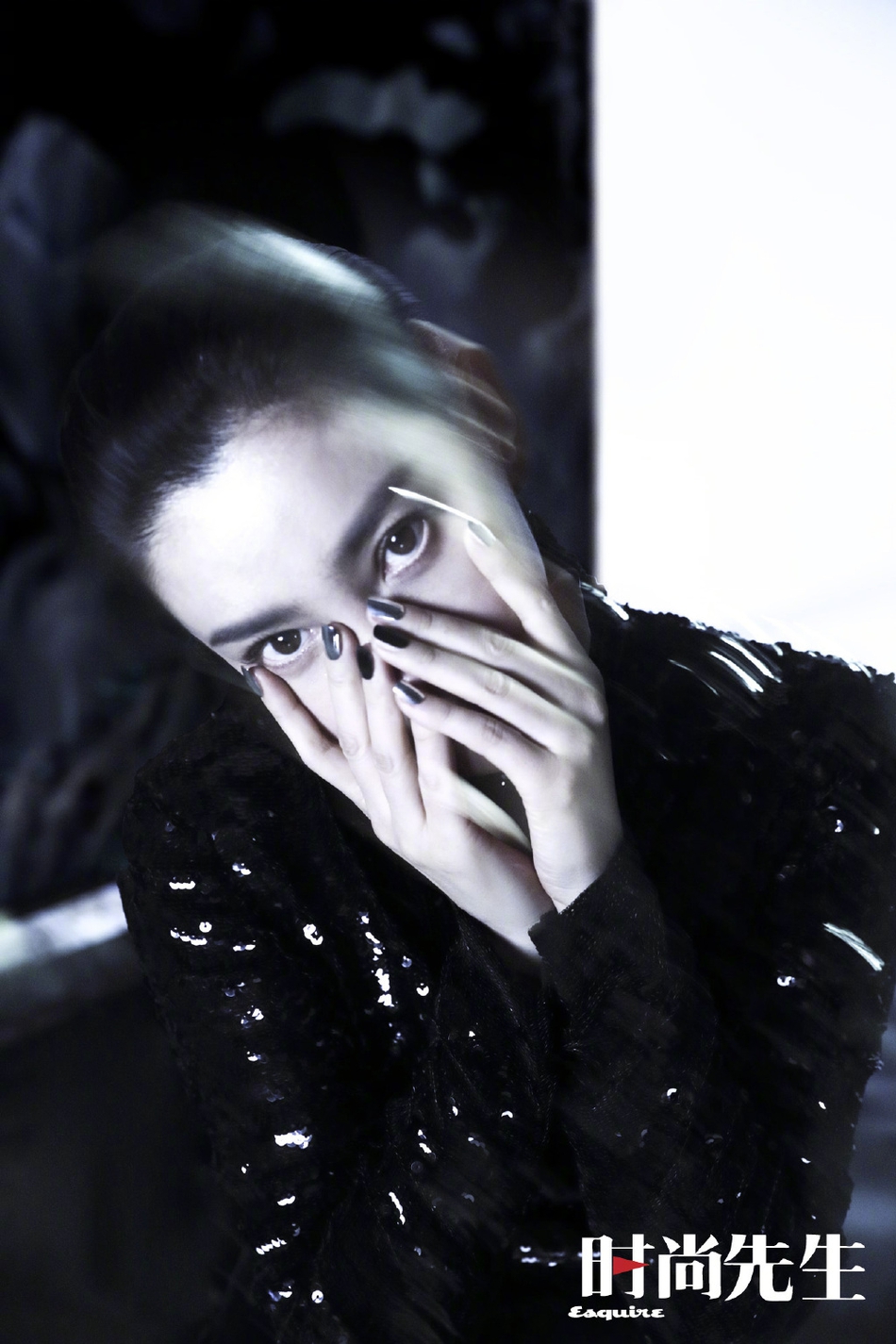 李冰冰科技环保风未来感十足写真