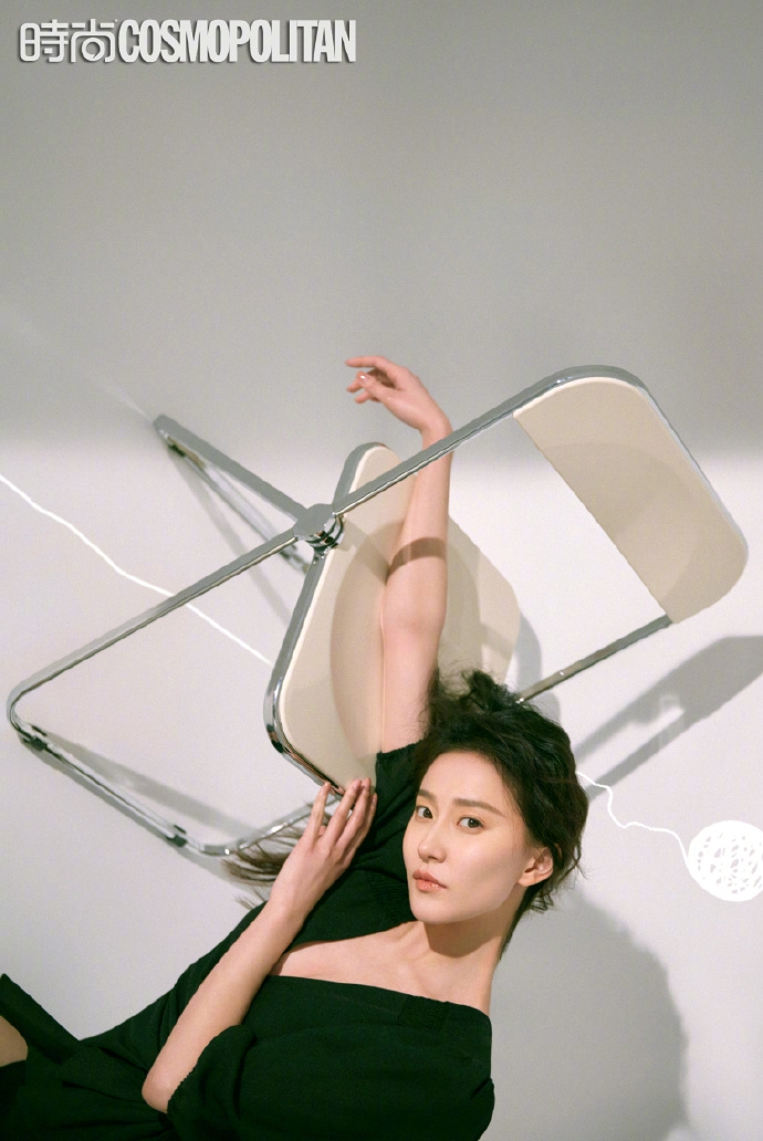 张豆豆于家翊俊男美女情侣写真