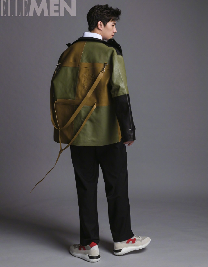 杨洋百变造型都市范儿十足写真