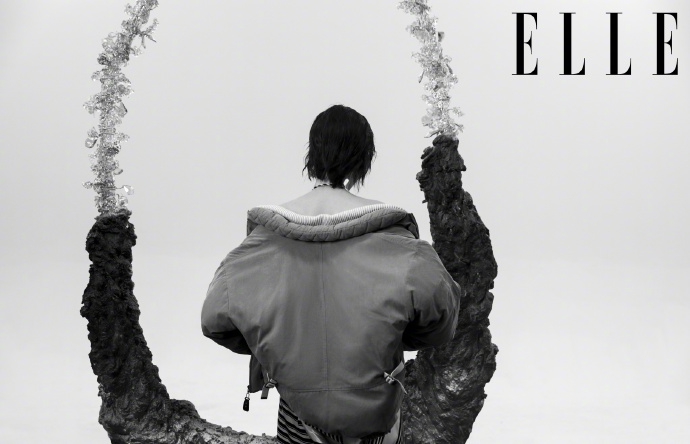 刘亦菲二次元粉发可甜可飒写真