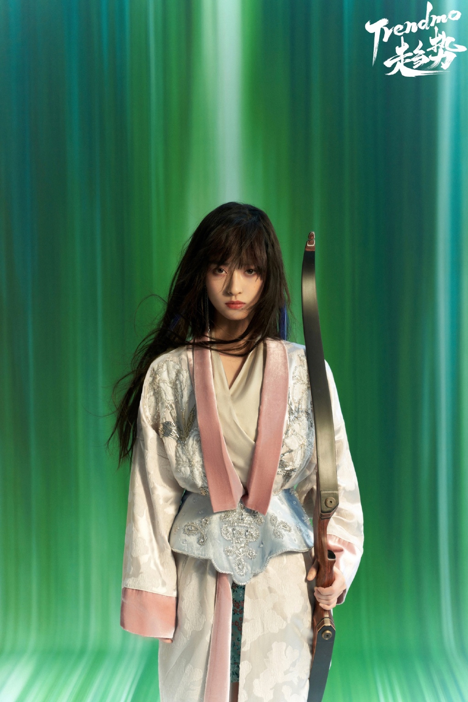 沈月淡雅古装飒爽十足国风写真