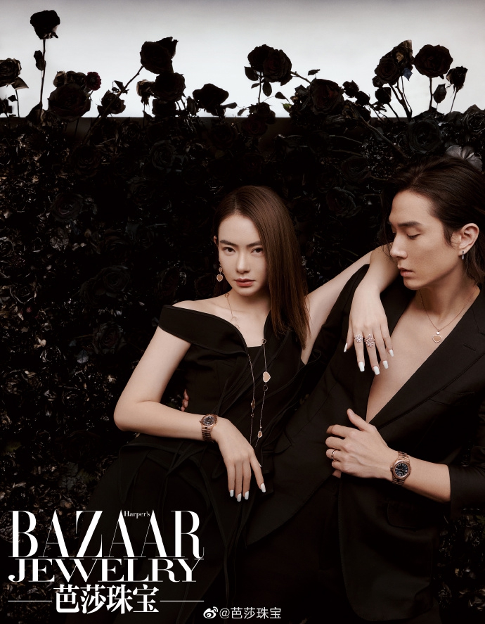 戚薇李承铉气氛甜蜜画面温馨写真