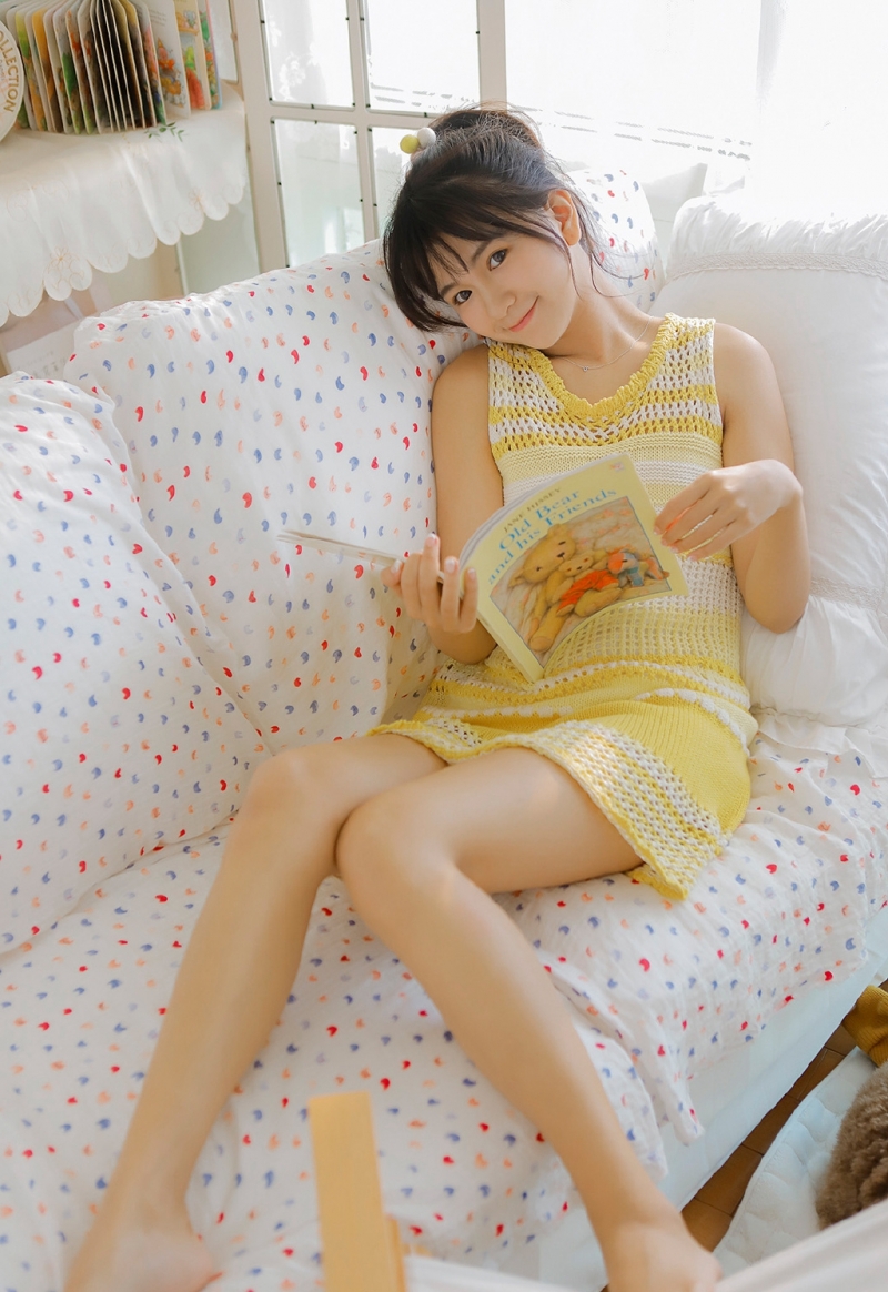 连衣裙小姐姐美腿玉足私房写真