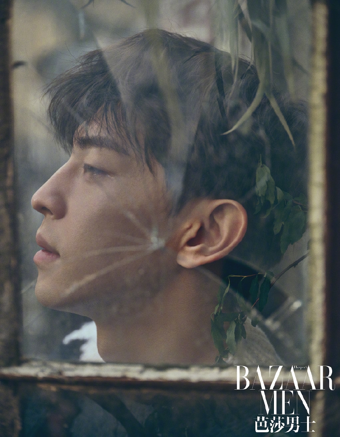 邓伦变童趣王子故事感满满写真