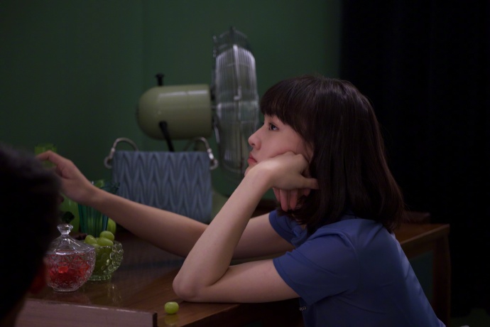 文淇标志性短发俏丽又灵动写真