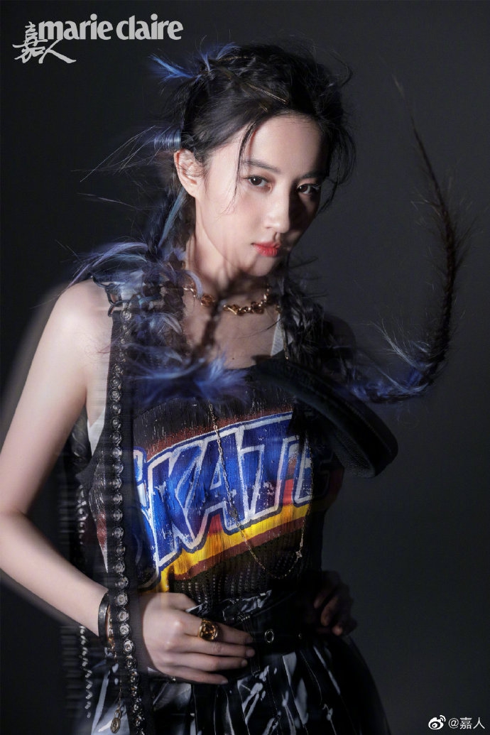 刘亦菲酷飒十足演绎反转魅力写真