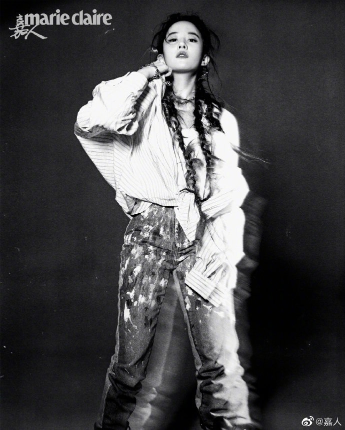 刘亦菲酷飒十足演绎反转魅力写真