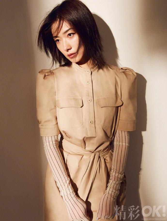 万茜气质冷傲眼神笃定杂志写真