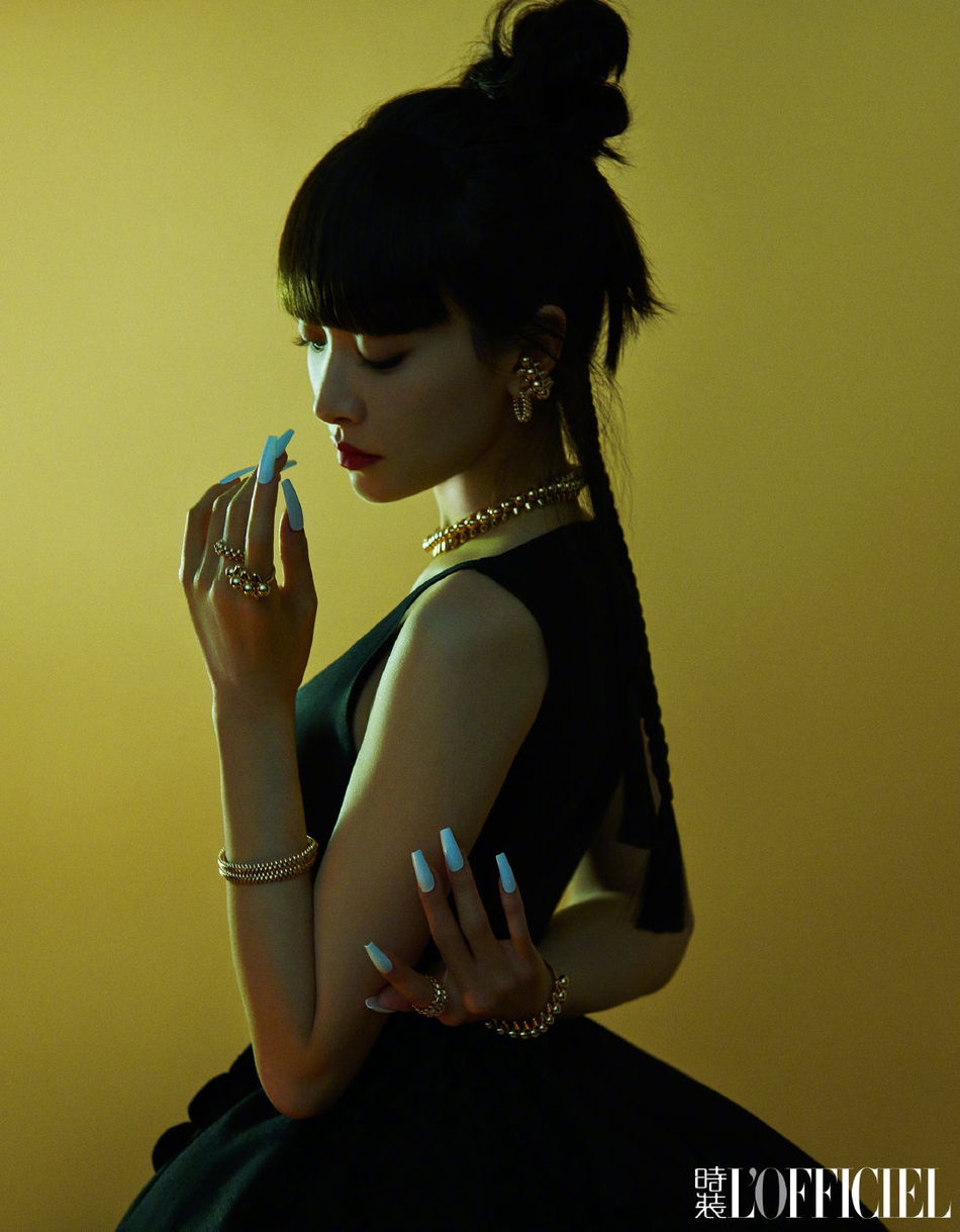 宋茜齐刘海造型二次元十足写真