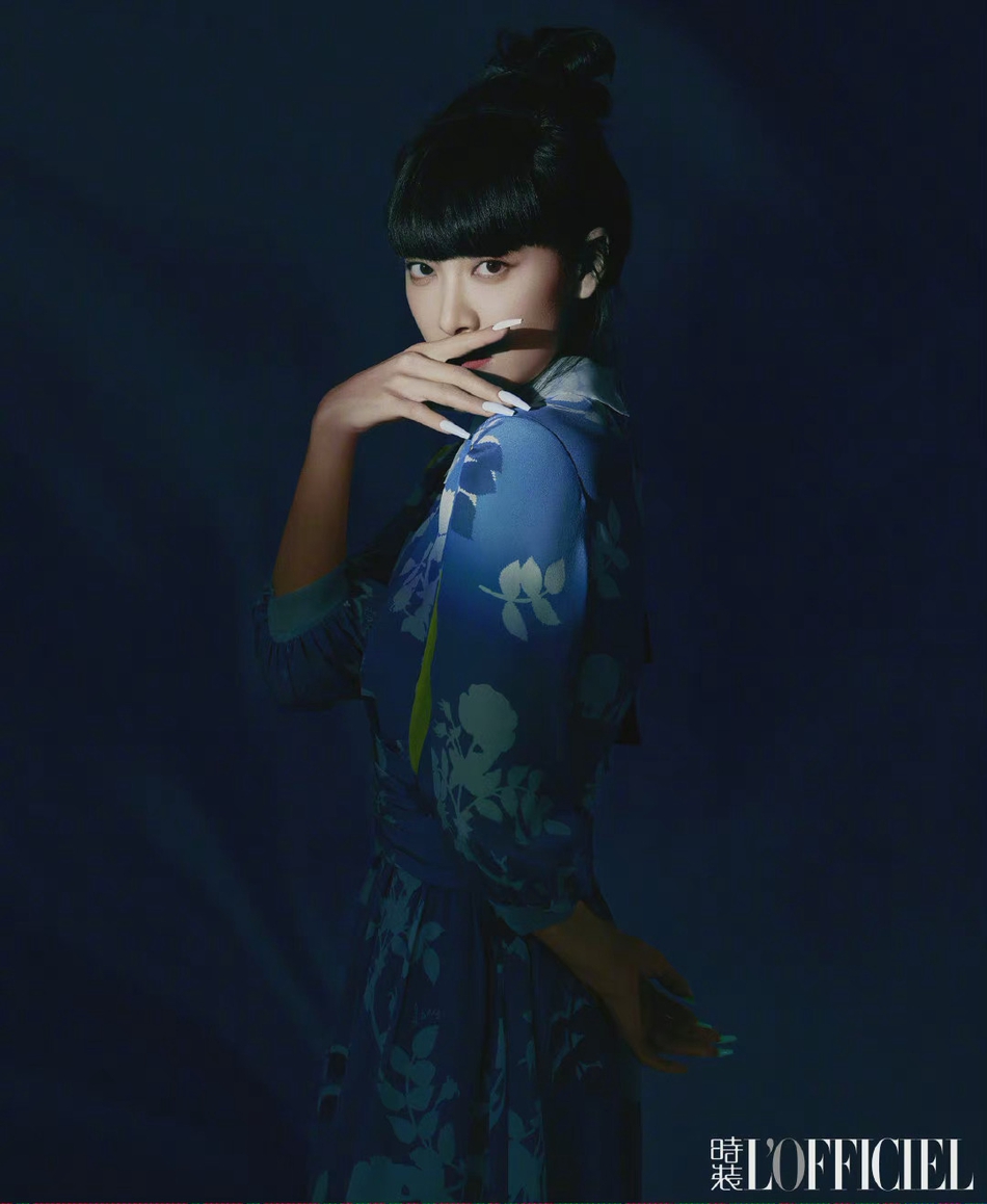 宋茜齐刘海造型二次元十足写真