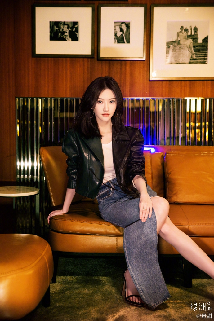 景甜时尚造型酷飒不失优雅写真