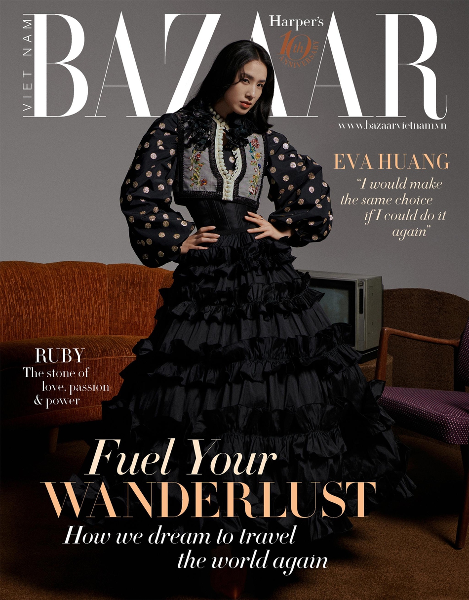 黄圣依化身中世纪宫廷女郎写真