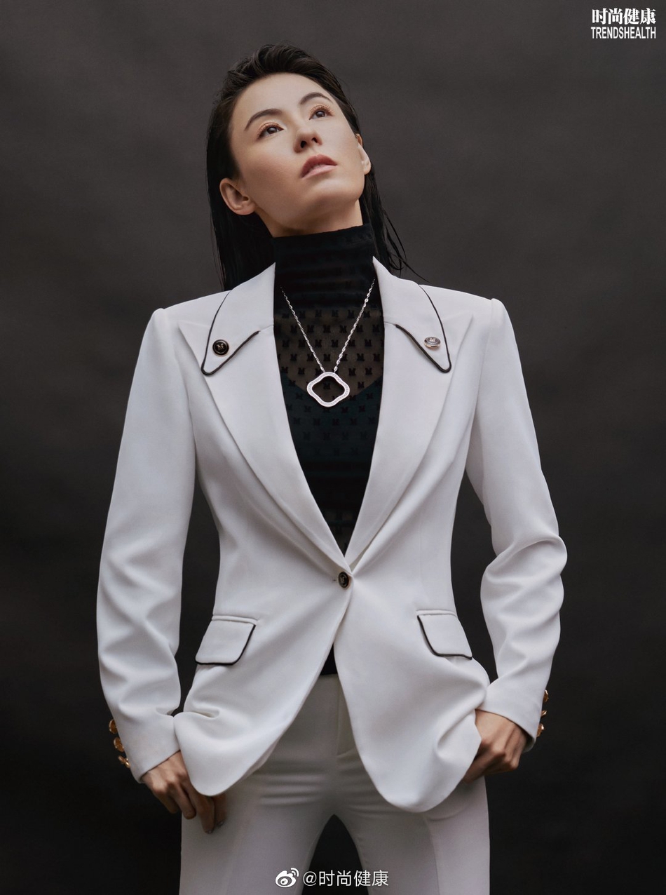 张柏芝气场全开魅力十足时尚写真