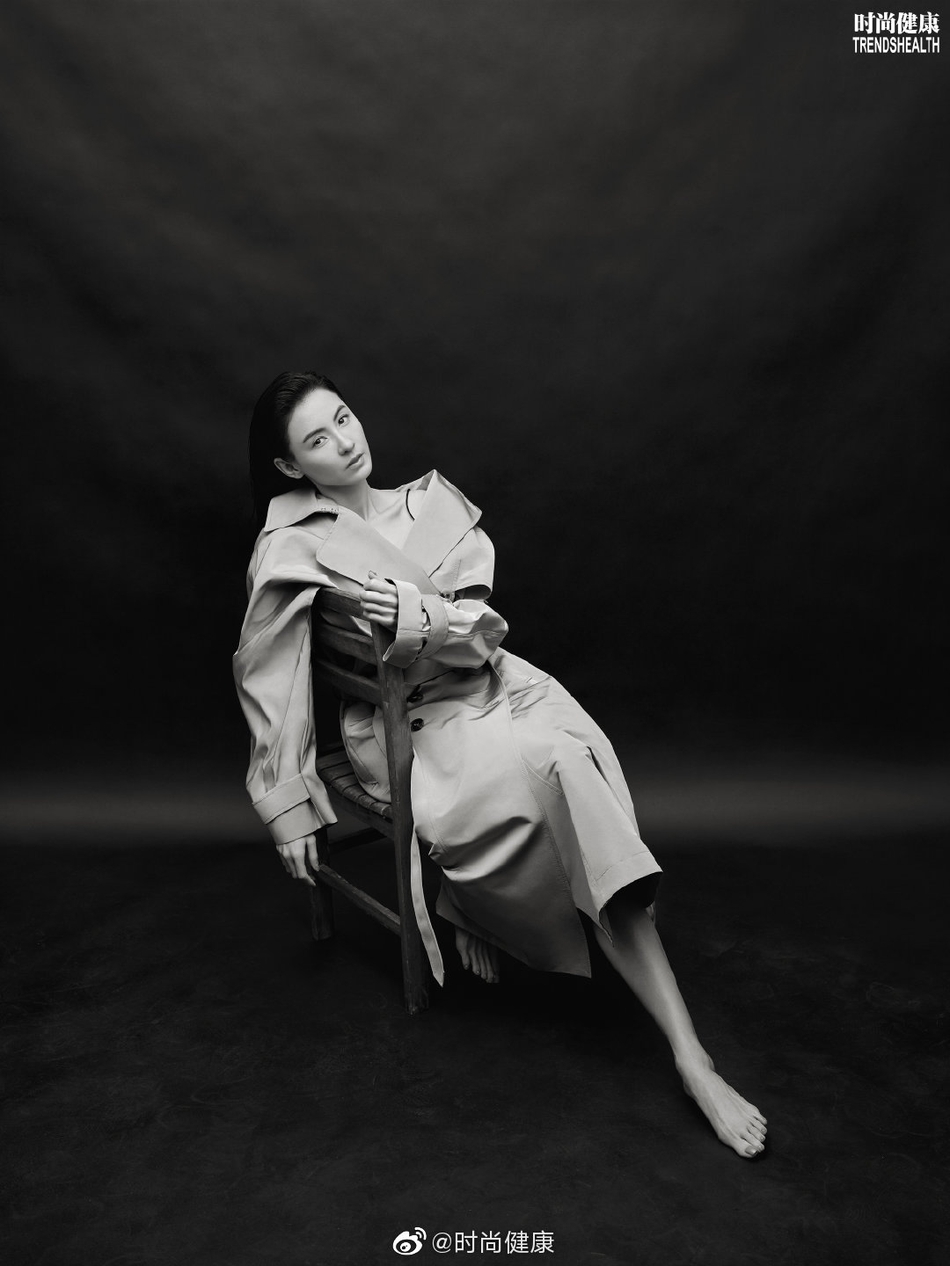 张柏芝气场全开魅力十足时尚写真