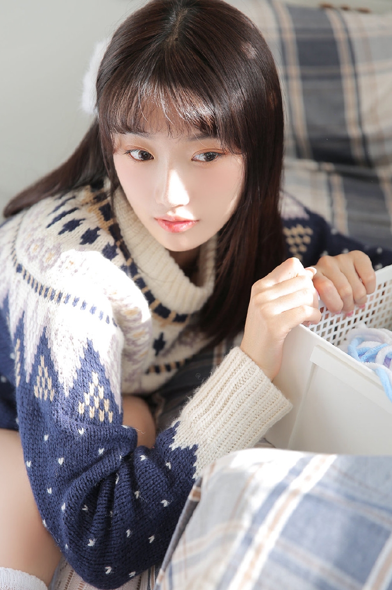 齐刘海萌妹子青春靓丽精选图片