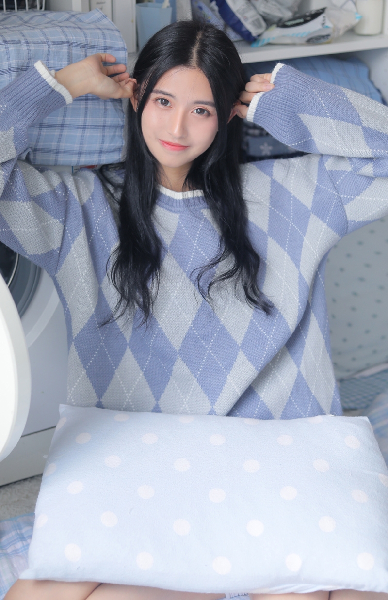 大长腿小姐姐温柔甜美精选图片