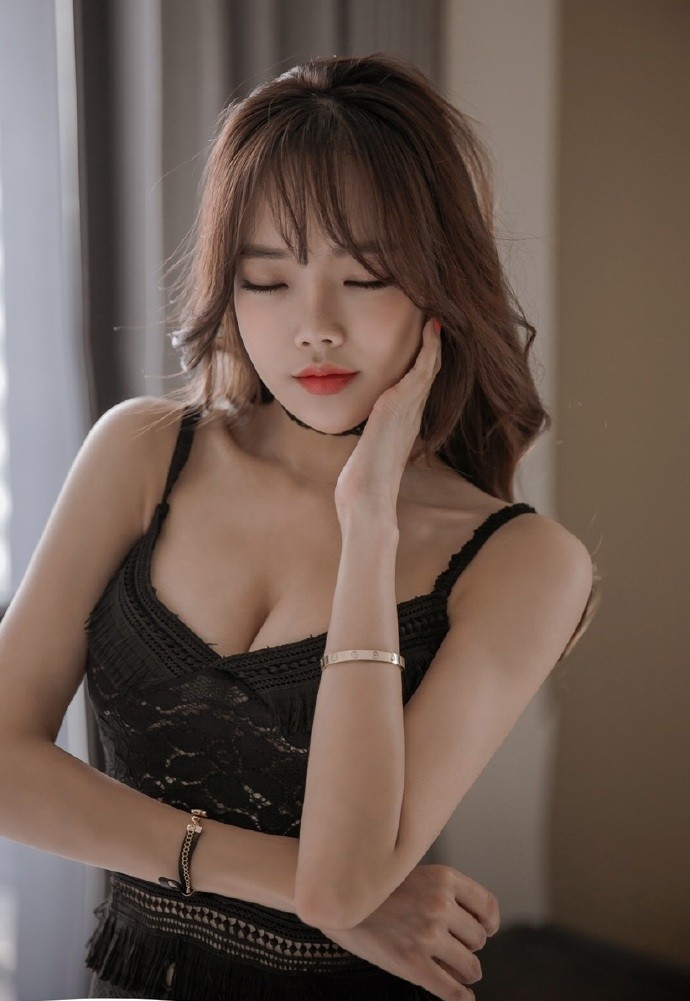 性感美女少妇极品透视高清私拍图