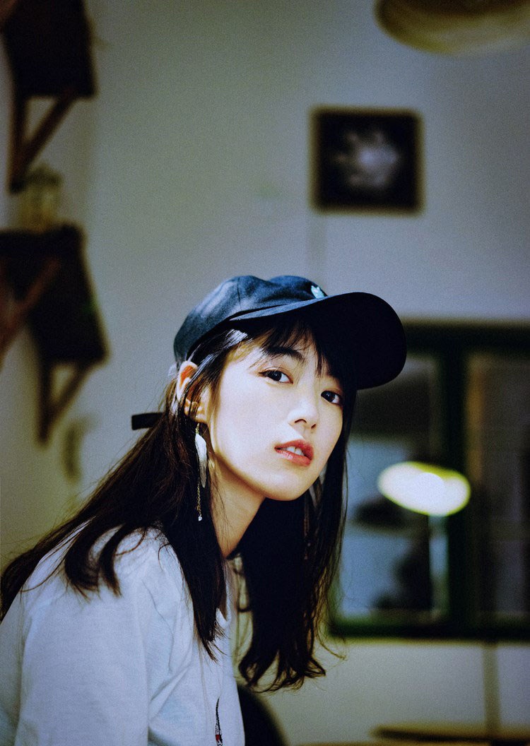 童颜巨乳美女萝莉极品美腿热图