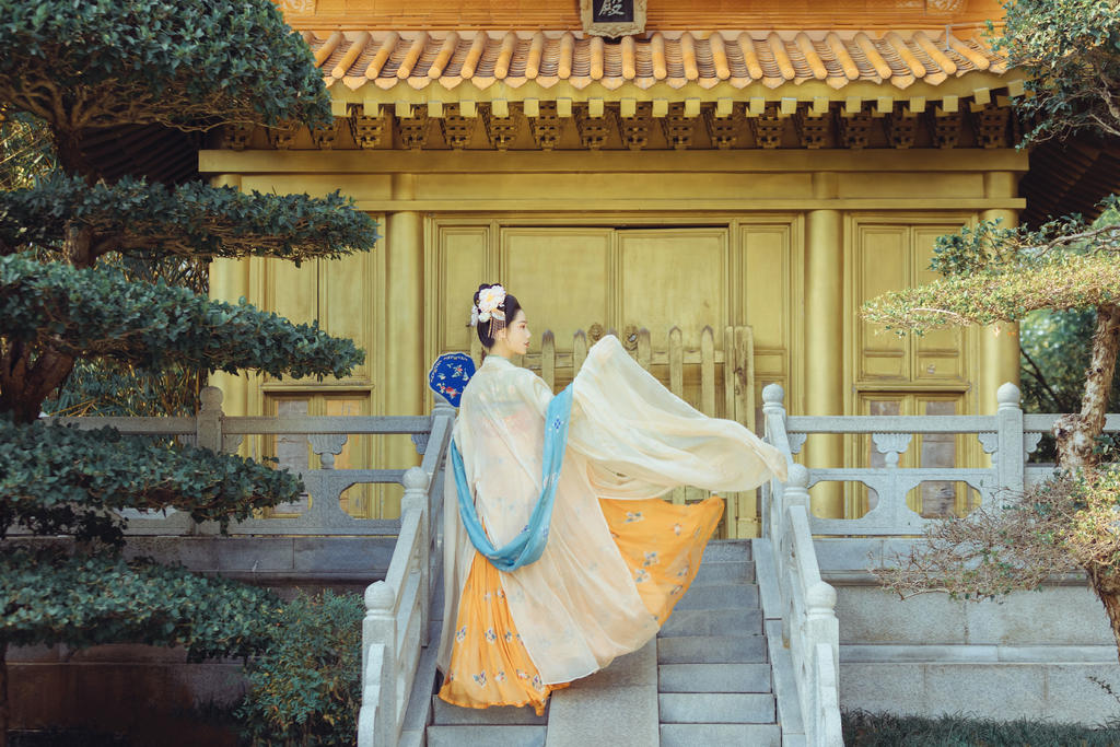 汉服美女雍容华贵唯美古风摄影