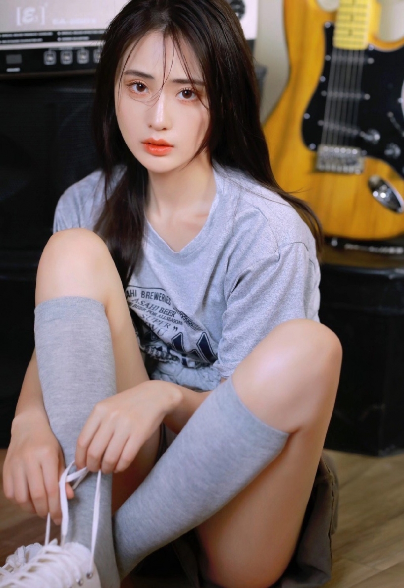 青春靓丽邻家女孩裤袜美腿写真