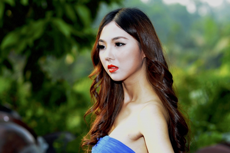 极品尤物性感短裙火辣身材美图