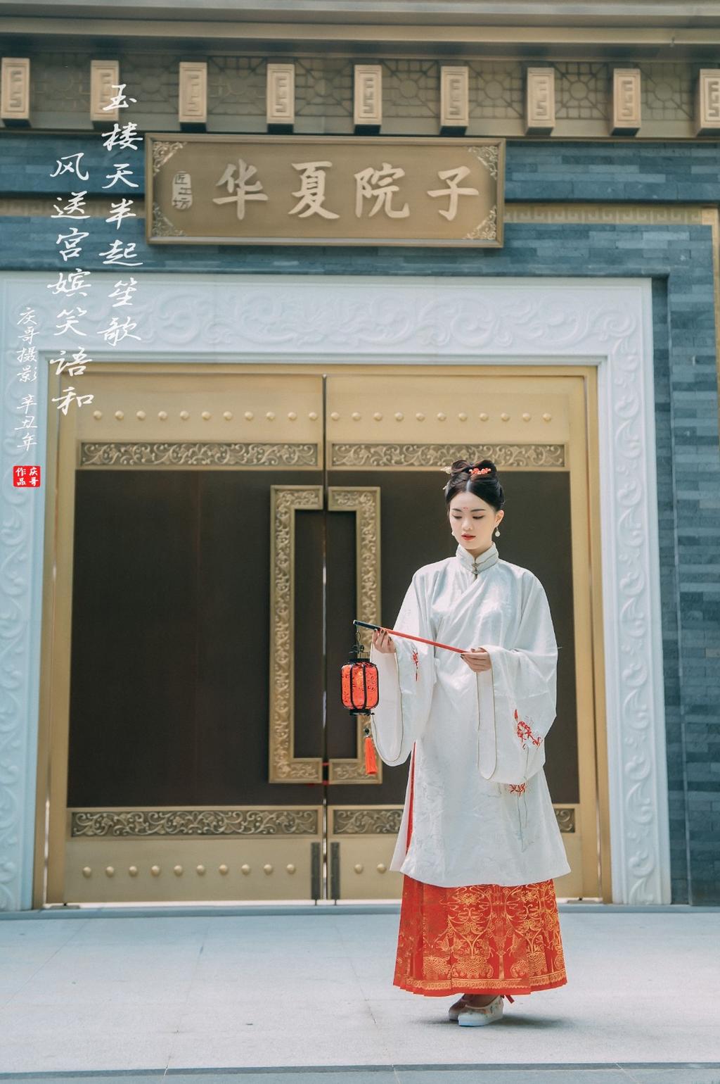 清新脱俗汉服美女唯美古风摄影